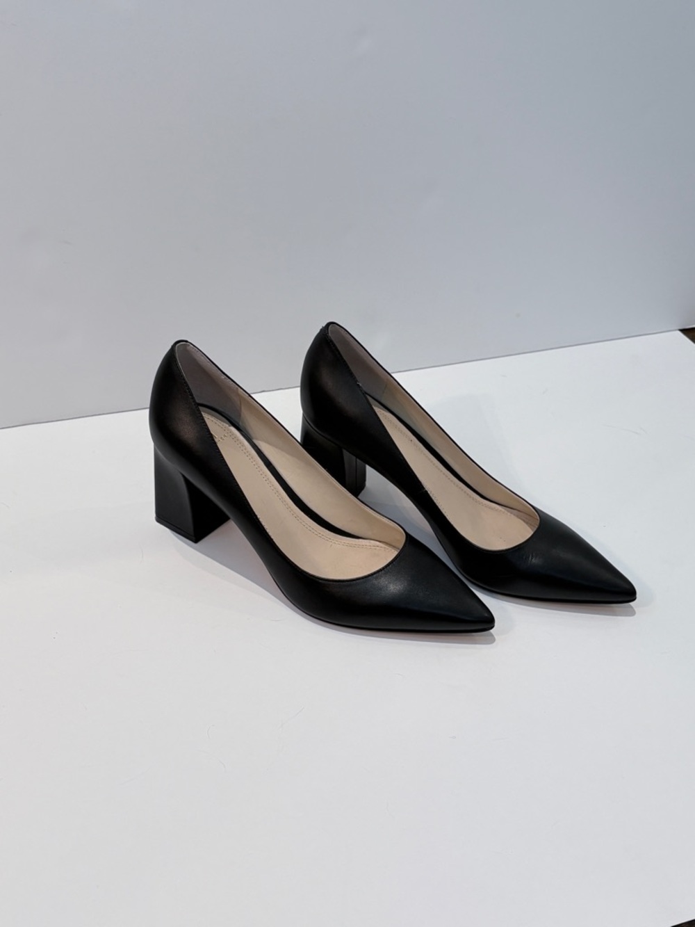Marc Fisher Black Pointed-Toe Leather Pumps - Picture 7 of 8